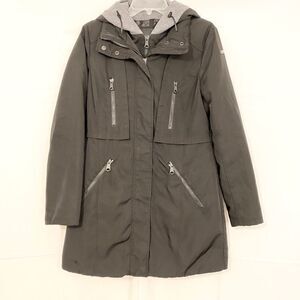 Marc New York: Andrew Marc Black with grey hood Winter Coat size medium